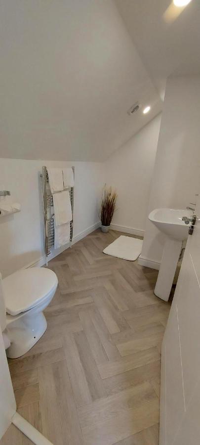 The Paget Suite Great Wyrley Exterior foto